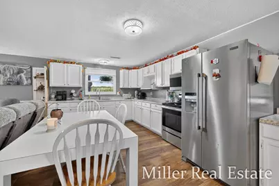 2032 Howard Point, Nashville, MI 49073 - Photo 7