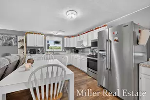2032 Howard Point, Nashville, MI 49073 - Photo 7