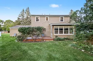 1727 Wayside Dr SE, Kentwood, MI 49546 - Photo 5