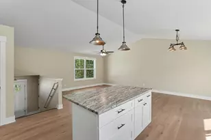 9222 Buchanan St, Allendale, MI 49401 - Photo 7