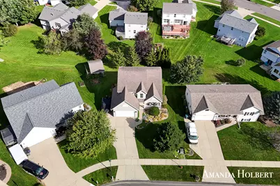 7841 Cidermill Drive SE, Grand Rapids, MI 49508 - Photo 5