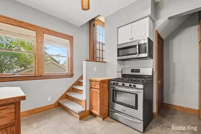 512 Curtis Street NE, Grand Rapids, MI 49505 - Photo 13