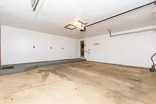 2240 E Hickory Rd, Battle Creek, MI 49017 - Photo 57