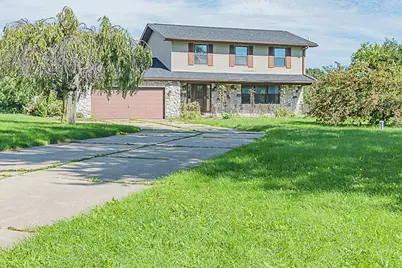2240 E Hickory Road, Battle Creek, MI 49017 - Photo 3