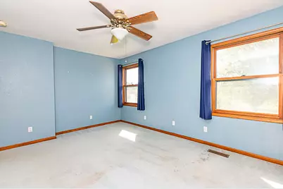 2240 E Hickory Road, Battle Creek, MI 49017 - Photo 39