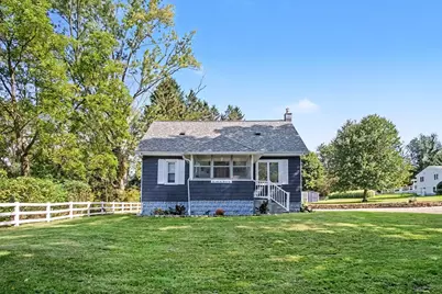 7632 Northland Drive NE, Rockford, MI 49341 - Photo 3