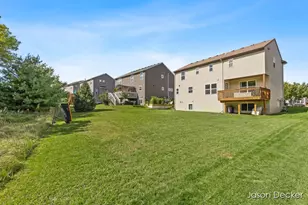 518 Orchard Dr NE, Rockford, MI 49341 - Photo 35