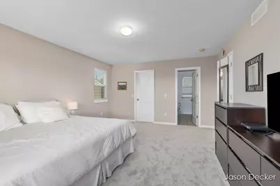 518 Orchard Drive NE, Rockford, MI 49341 - Photo 19