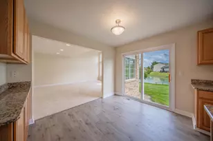 8671 Lilly Dr, Ypsilanti, MI 48197 - Photo 21