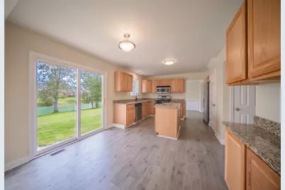 8671 Lilly Drive, Ypsilanti, MI 48197 - Photo 21