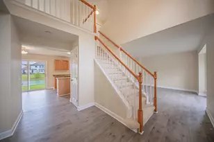 8671 Lilly Dr, Ypsilanti, MI 48197 - Photo 9