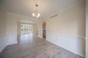 8671 Lilly Dr, Ypsilanti, MI 48197 - Photo 15