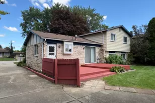 19324 Todd Dr, Clinton Twp, MI 48038 - Photo 3