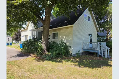 1013 Vine Street, Manistee, MI 49660 - Photo 3