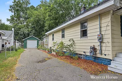 5055 Haughey Avenue SW, Wyoming, MI 49548 - Photo 23