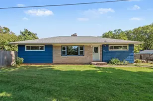 7806 N 40th St, Augusta, MI 49012 - Photo 1