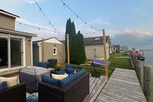 7738 Oceanside Dr, Ira, MI 48023 - Photo 5