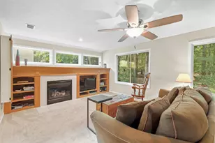 13347 Greenbriar Dr, Grand Haven, MI 49417 - Photo 19