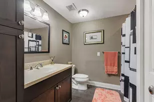 917 W Savidge St, Spring Lake, MI 49456 - Photo 23