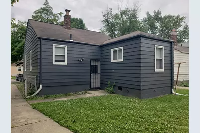 19171 Kenosha Street, Harper Woods, MI 48225 - Photo 3