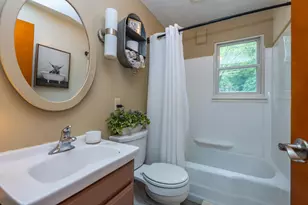 2286 Washington Ave, Saint Joseph, MI 49085 - Photo 13