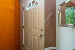 2286 Washington Ave, Saint Joseph, MI 49085 - Photo 5
