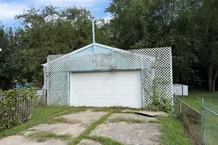 122 W Fairfield Ave, Lansing, MI 48906 - Photo 5