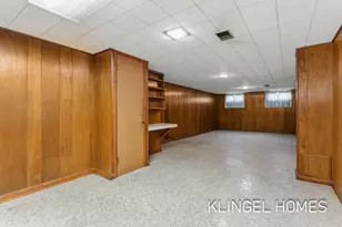 902 S Despelder St, Grand Haven, MI 49417 - Photo 27