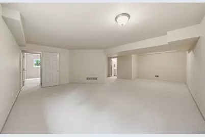 4029 Boulder Pond Drive, Ann Arbor, MI 48108 - Photo 37