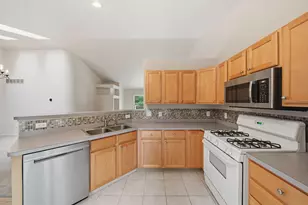 4029 Boulder Pond Dr, Ann Arbor, MI 48108 - Photo 7