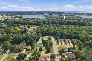 18090 Cherokee Dr, Spring Lake, MI 49456 - Photo 5