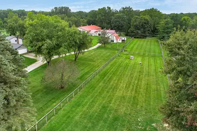 9623 Earhart Road, South Lyon, MI 48178 - Photo 5