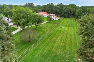9623 Earhart Rd, South Lyon, MI 48178 - Photo 5