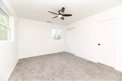 5564 Newton Avenue, Coloma, MI 49038 - Photo 21