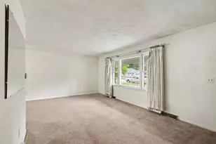 225 Eaton St, Battle Creek, MI 49017 - Photo 5