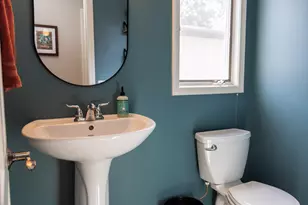 2017 Wolfboro Dr SE, Kentwood, MI 49508 - Photo 9
