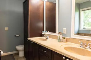 2017 Wolfboro Dr SE, Kentwood, MI 49508 - Photo 17