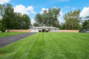 3206 Samson Dr, Buchanan, MI 49107 - Photo 3