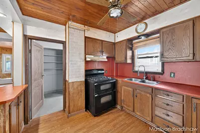 229 Fox Street SW, Grand Rapids, MI 49507 - Photo 23