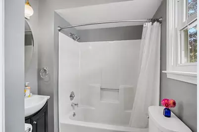 48 Mayfield Avenue NE, Grand Rapids, MI 49503 - Photo 11