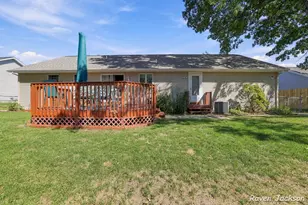 2487 Greenwood St, Muskegon, MI 49441 - Photo 35