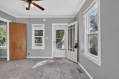 945 Jennette Avenue NW, Grand Rapids, MI 49504 - Photo 5