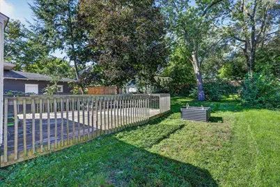 945 Jennette Avenue NW, Grand Rapids, MI 49504 - Photo 21