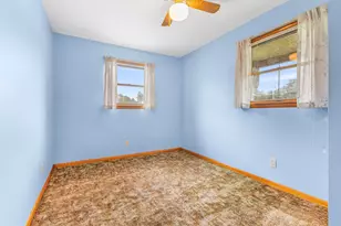22303 Bedford Rd N, Battle Creek, MI 49017 - Photo 9