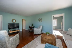 2115 Langley Ave, Saint Joseph, MI 49085 - Photo 9