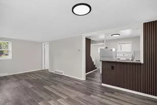 2024 W Washington Ave, Jackson, MI 49203 - Photo 7