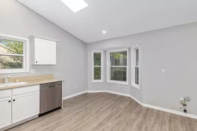 10546 Wildwood Drive, Greenville, MI 48838 - Photo 9