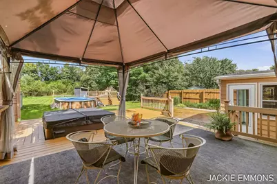 731 66th Street SE, Grand Rapids, MI 49548 - Photo 37