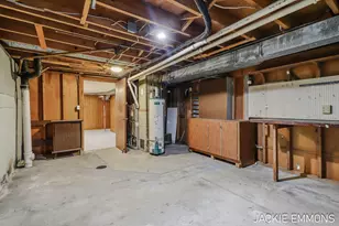 731 66th St SE, Grand Rapids, MI 49548 - Photo 29