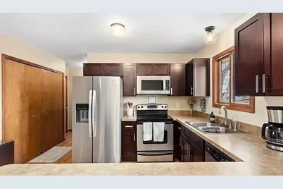 11816 Highridge Drive, Pinckney, MI 48169 - Photo 5